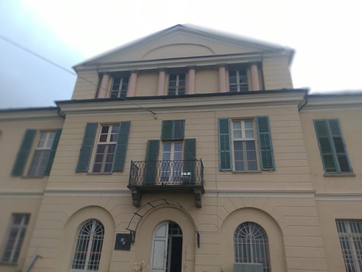 Bed and Breakfast Dimora Castello Dei Conti Trinita  Экстерьер фото